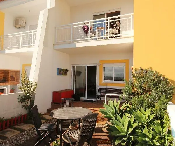 Panzió Surf House *